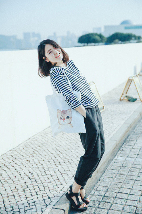 开云官方网站-_纳达尔逆转夺冠，温布尔登再现伟大时刻_，纳达尔几个温网冠军